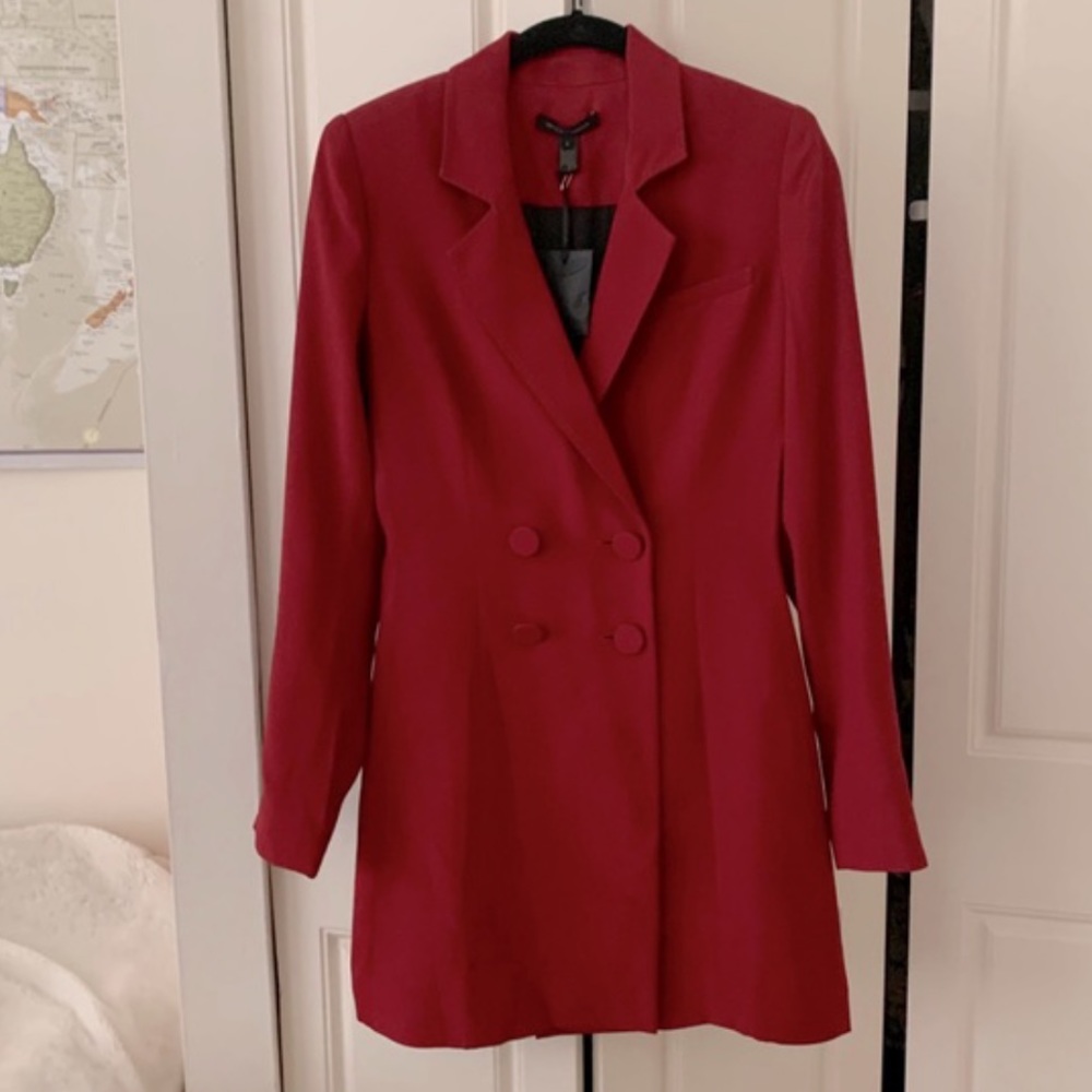 KIKI DE MONTPARNASSE - Cherry Tuxedo Dress